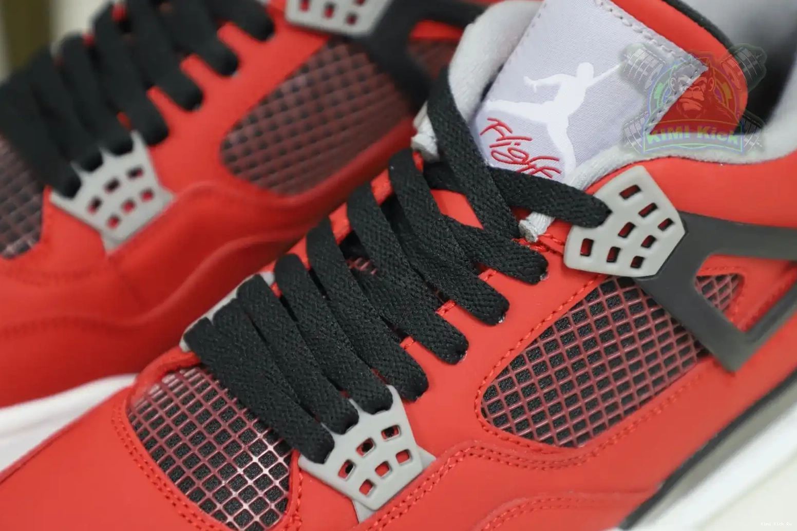 Jordan RetroToro Air Kimikick Jordan4 Bravo 0405